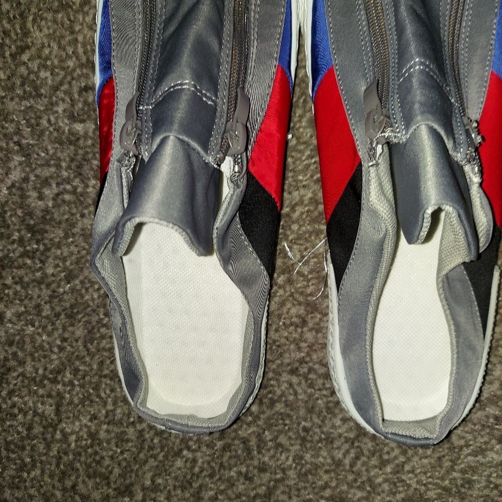 Color Block Zip-Front Sneaker Mules - Picture 5 of 7